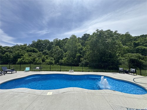Fiberglass Pool 'Clearwater Beach'